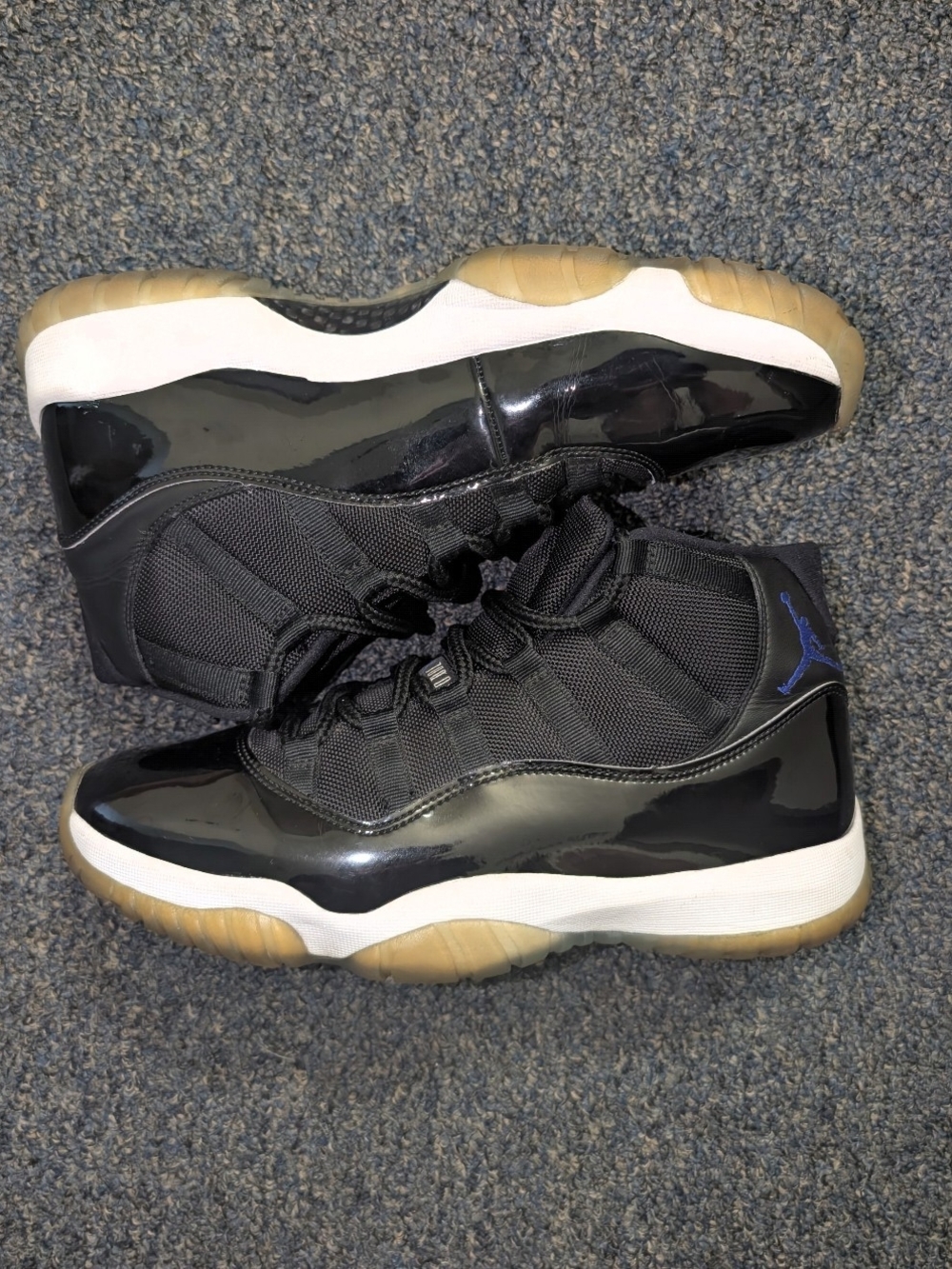Jordan 11 "Space Jam" Size 10